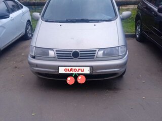 1997 Volkswagen Sharan I, серебристый, 220000 рублей, вид 1