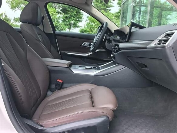 2025 BMW 3 серии 330Li VII (G2x) Рестайлинг 2, белый - вид 13