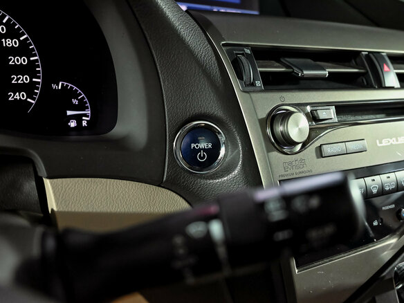 2014 Lexus RX 450h III Рестайлинг, красный, 2300000 рублей - вид 16