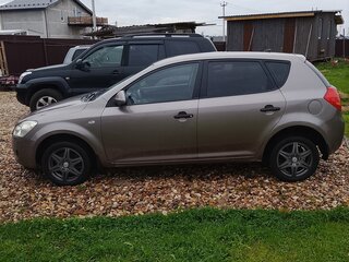 2007 Kia Ceed I, бежевый, 720000 рублей, вид 4