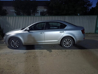 2014 Skoda Octavia III (A7), серебристый, 980000 рублей, вид 3