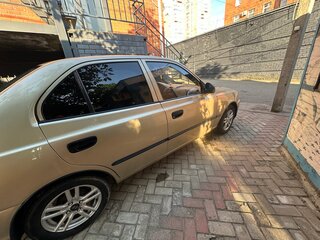 2004 Hyundai Accent ТагАЗ II, бежевый, 355885 рублей, вид 3