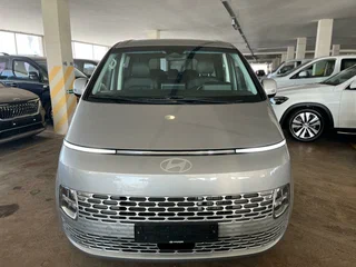 2024 Hyundai Staria I, серый, 4943000 рублей, вид 3
