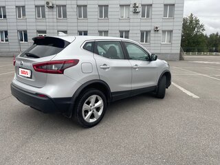 2019 Nissan Qashqai II Рестайлинг, серебристый, 1430000 рублей, вид 4