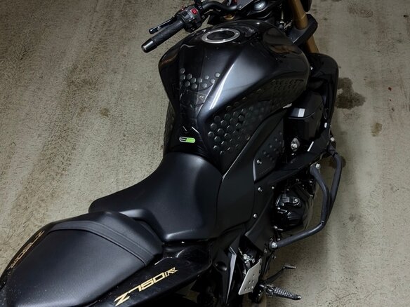 2012 Kawasaki Z 750, чёрный, 550000 рублей - вид 6