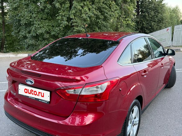 2013 Ford Focus III, красный, 630000 рублей - вид 9