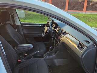 2018 Skoda Rapid I Рестайлинг, белый, 1300000 рублей, вид 5