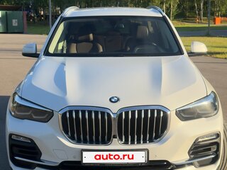 2021 BMW X5 25d IV (G05/G18), белый, 6850000 рублей, вид 4