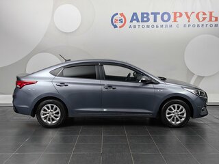 2018 Hyundai Solaris II, серый, 1355000 рублей, вид 5