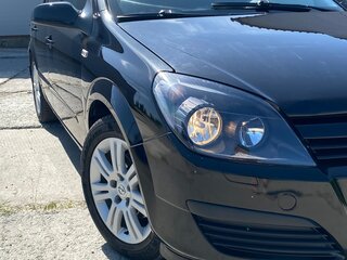 2006 Opel Astra H, чёрный, 495000 рублей, вид 4
