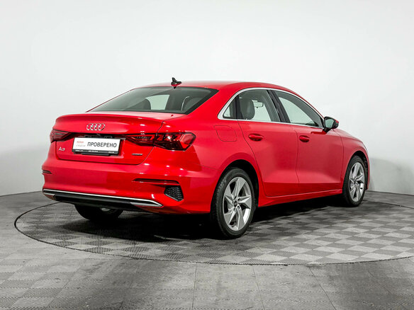 2022 Audi A3 IV (8Y), красный, 3300000 рублей - вид 4