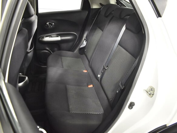 2017 Nissan Juke I Рестайлинг, белый, 1609900 рублей - вид 8