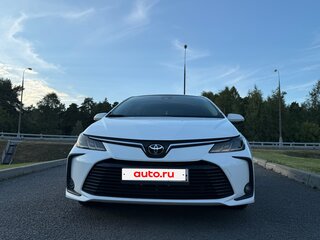 2022 Toyota Corolla XII (E210), белый, 1920000 рублей, вид 3