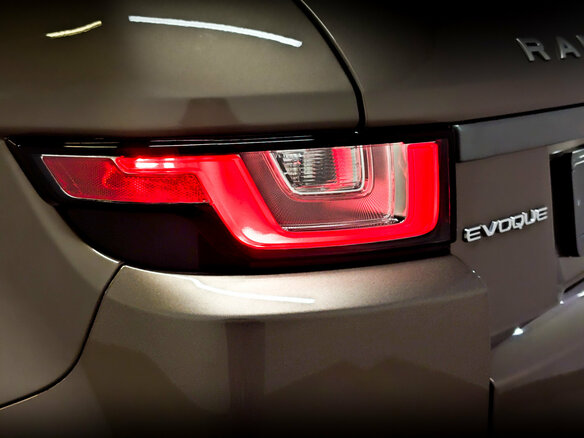 2018 Land Rover Range Rover Evoque I Рестайлинг, коричневый, 2250000 рублей - вид 29