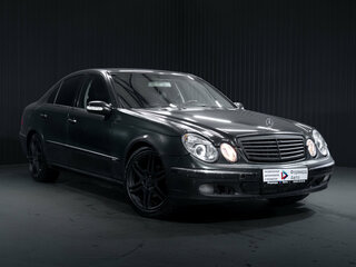 2002 Mercedes-Benz E-Класс 240 III (W211, S211), чёрный, 499000 рублей, вид 1