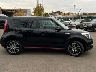 2017 Kia Soul II Рестайлинг, чёрный, 1550000 рублей, вид 5