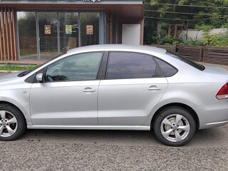 2012 Volkswagen Polo V, серебристый, 520000 рублей, вид 5