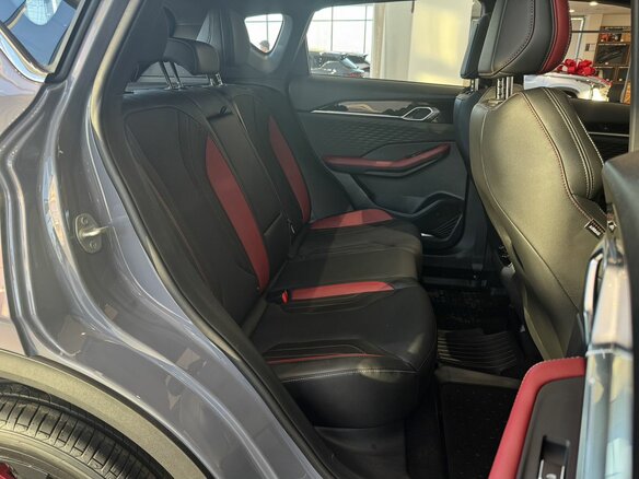 2026 Geely Coolray I Рестайлинг 2, фиолетовый, 2936990 рублей - вид 14