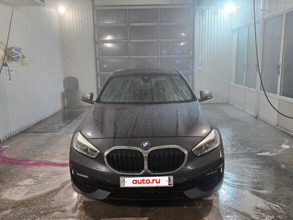 2021 BMW 1 серии 116d III (F40), серый, 1870000 рублей - вид 16