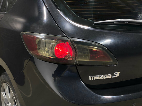 2010 Mazda 3 II (BL), чёрный, 860000 рублей - вид 6
