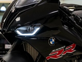 2021 BMW S 1000 RR, чёрный, 1670000 рублей, вид 1