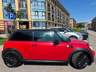 2011 Mini Hatch Cooper S II (R56) Рестайлинг, красный, 1150000 рублей, вид 4