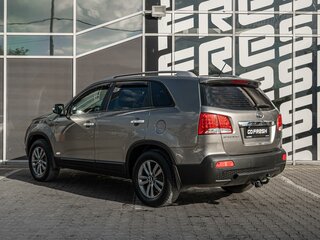 2012 Kia Sorento II, серебристый, 1610000 рублей, вид 2