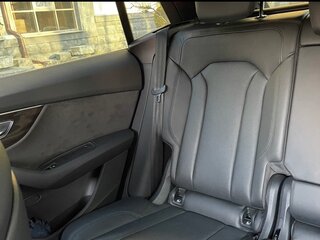 2018 Audi Q8 55 TFSI I (4M), серый, 5750000 рублей, вид 4