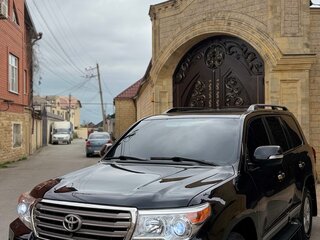 2012 Toyota Land Cruiser 200 Series Рестайлинг 1, чёрный, 3100000 рублей, вид 1