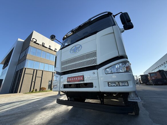 2024 FAW J6 CA3250, белый, 8950000 рублей - вид 27