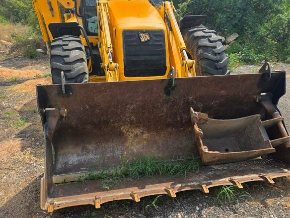 2003 JCB 4CX, жёлтый, 4200000 рублей - вид 1