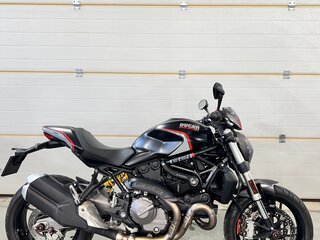 2020 Ducati Monster 821, чёрный, 990000 рублей, вид 2