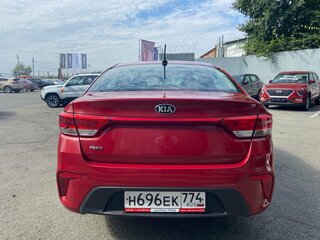2017 Kia Rio IV, красный, 1230000 рублей, вид 5