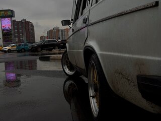 1999 Lada (ВАЗ) 2106 5-speed, белый, 139990 рублей, вид 4