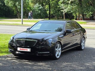 2011 Mercedes-Benz E-Класс 350 IV (W212, S212, C207), чёрный, 1560000 рублей, вид 1