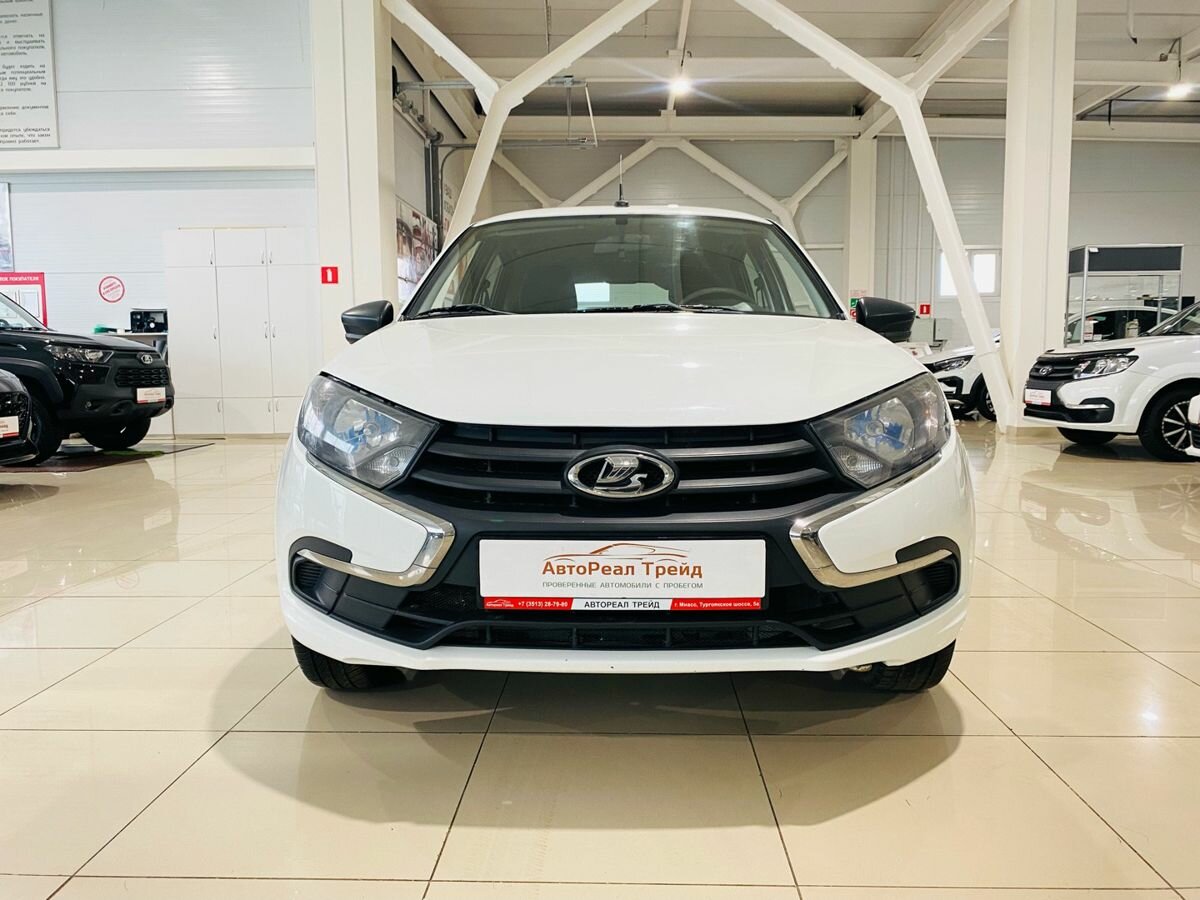 Открыть фотографии: Lada (ВАЗ) Granta I Рестайлинг