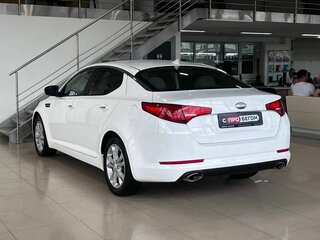 2013 Kia Optima III, белый, 999900 рублей, вид 5