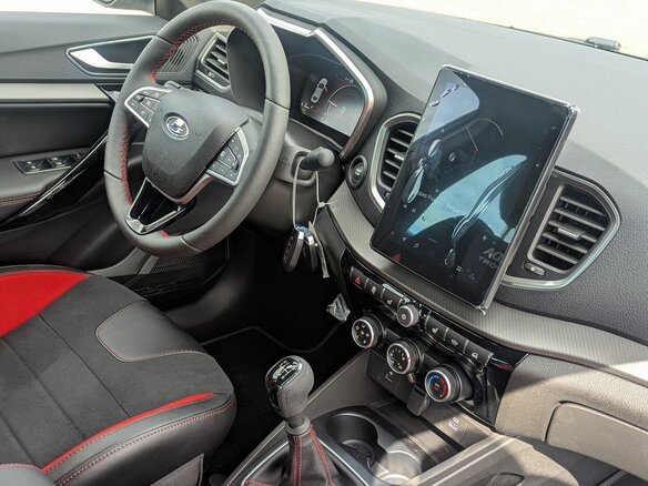 2026 Lada (ВАЗ) Vesta Sport I Рестайлинг (NG), серебристый, 2382000 рублей - вид 8