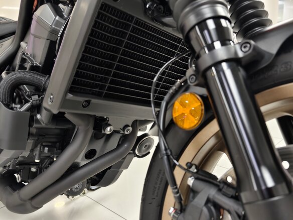2026 Honda CMX 1100 Rebel, оранжевый, 1480000 рублей - вид 18
