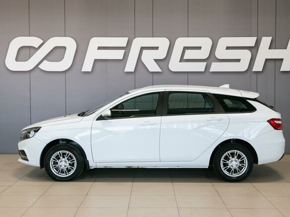 2019 Lada (ВАЗ) Vesta SW I, белый, 1090000 рублей - вид 3