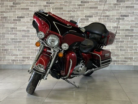 2011 Harley-Davidson Electra Glide, красный, 1095000 рублей, вид 2