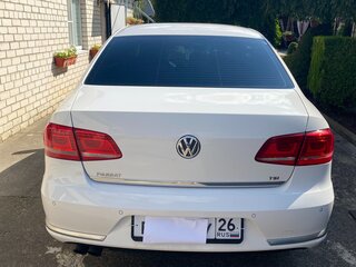 2013 Volkswagen Passat B7, белый, 1050000 рублей, вид 1