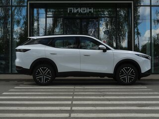 2026 Omoda C7, белый, 3099000 рублей, вид 4