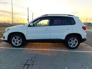 2012 Volkswagen Tiguan I Рестайлинг, белый, 985000 рублей, вид 1