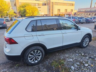2019 Volkswagen Tiguan II, белый, 2200000 рублей, вид 2