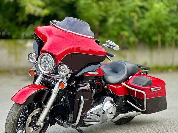 2010 Harley-Davidson Electra Glide, красный, 1150000 рублей - вид 9