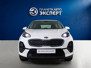 2019 Kia Sportage IV Рестайлинг, белый, 1650000 рублей, вид 2