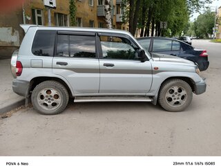 2002 Mitsubishi Pajero Pinin, серый, 480000 рублей, вид 2