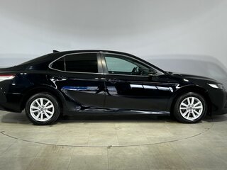 2019 Toyota Camry VIII (XV70), чёрный, 2520000 рублей, вид 5