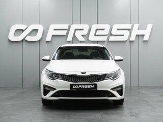 2018 Kia Optima IV Рестайлинг, белый, 1749000 рублей, вид 3